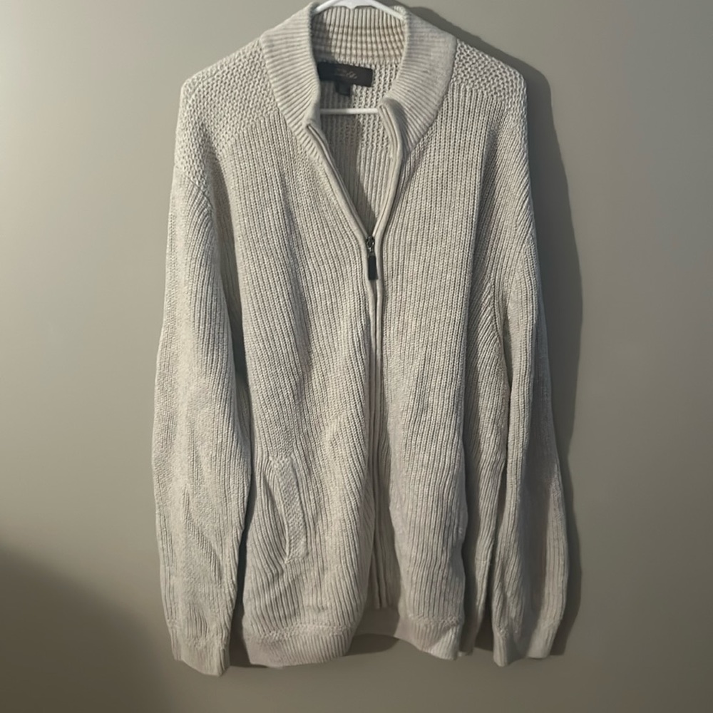 Like new Tasso elba men’s zip up sweater
